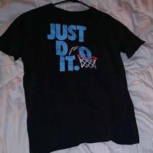 Boys Nike tee